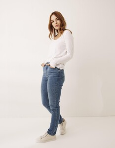 970466_Vintage-Pale_Model_Front_3.jpg