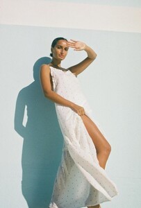 AILABLUE_046.thumb.jpg.8ba42babbe3ddf86d04d1c05578fbaf9.jpg
