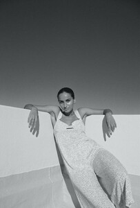 AILABLUE_066B.thumb.jpg.f20cba10f26b68abfe9eb6dc8608c313.jpg
