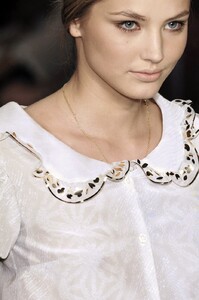 Alice-Roi-SS2006-10.jpg