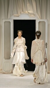 Antonio-Marras-SS2006-01.jpg