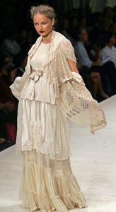 Antonio-Marras-SS2006-02.jpg