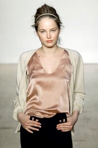 Araks-FW2006-07.jpg