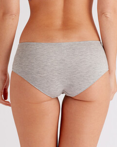 Casual_Comfort_short_back_hr.jpg