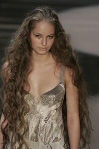 Catherine-Malandrino-FW2005-05.jpg