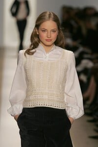 Cynthia-Steffe-FW2006-03.jpg