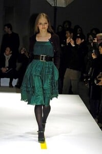 DKNY-FW2006-05.jpg