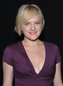 Elisabeth_Moss_054.jpg