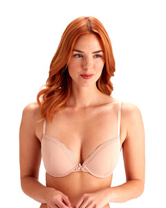 Ella_nude_front.jpg