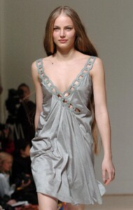 Emma-Cook-FW2005-15.jpg