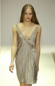 Emma-Cook-FW2005-17.jpg