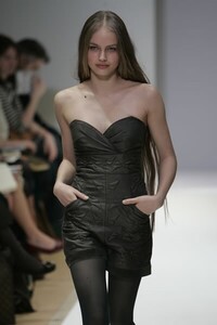 Emma-Cook-FW2005-33.jpg