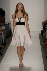 Holly-Kristen-SS2006-16.jpg