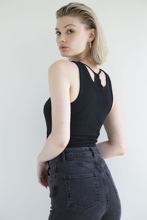 Julia Bedeaux
