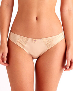 Imogen_nude_brief_front.jpg