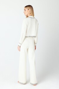 JACQUELINE-PULLOVER-AUBRIE-PANTS-CASHMERE-LOUNGE-WEAR-IVORY-3_1200x1800.jpeg