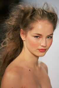 Jeffrey-Chow-FW2005-04.jpg