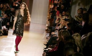 Jenny-Packham-FW2005-14.jpg