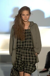 Jessica-Ogden-SS2006-14.jpg