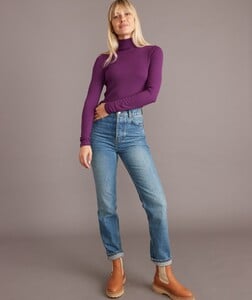 Lexi_Rib_Turtleneck_Plum41133-Final_Web.thumb.jpg.32342de2c364b771d8f28c8a55a8a717.jpg