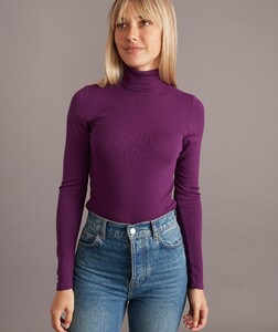 Lexi_Rib_Turtleneck_Plum41145-Final_Web.thumb.jpg.a5ef281c47f199ba69fc108be4aee538.jpg