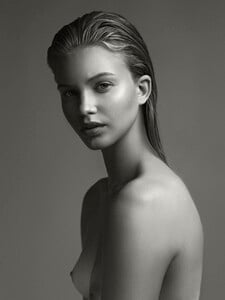 Lotta-Kaijarvi-by-Ryan-Conduit-1.thumb.jpg.e5d381b5dc18330d932bb796029744a2.jpg