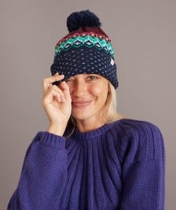 ML_x_LF_Fairisle_Beanie_Navy40420-Final-Web.thumb.jpg.f735e0a5881c0a8a21268785ced6a927.jpg