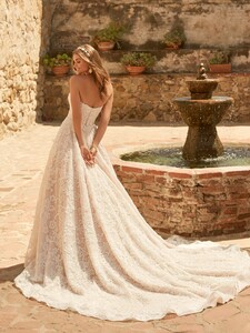 Maggie-Sottero-Alessandra-A-Line-Wedding-Dress-22MK542B01-Alt4-ND.jpg