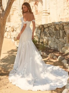 Maggie-Sottero-Frederique-Mermaid-Wedding-Dress-22MC516A01-Alt4-MV.jpg