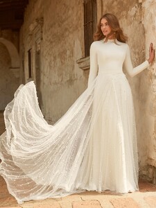 Maggie-Sottero-Sahar-A-Line-Wedding-Dress-22MK656A01-Alt1-IV.jpg