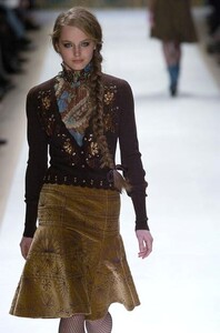 Nanette-Lepore-FW2005-19.jpg