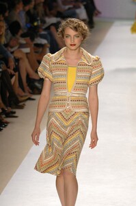 Nanette-Lepore-SS2006-03.jpg