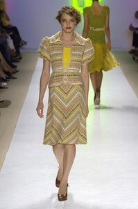 Nanette-Lepore-SS2006-09.jpg