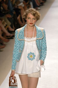 Nanette-Lepore-SS2006-15.jpg