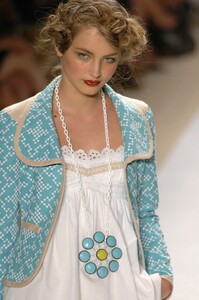 Nanette-Lepore-SS2006-16.jpg