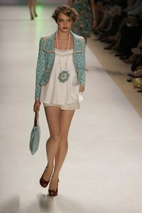 Nanette-Lepore-SS2006-19.jpg