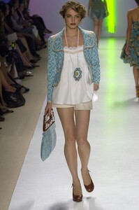 Nanette-Lepore-SS2006-22.jpg