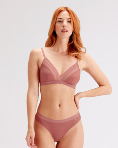 Naturals_WR_non_wired_bra_set_front_hr.jpg