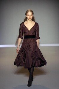 Nicole-Farhi-FW2005-16.jpg