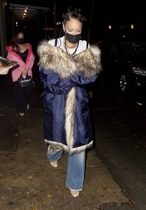 Rihanna---Seen-at-Carbone-Restaurant-in-NYC-17.jpg