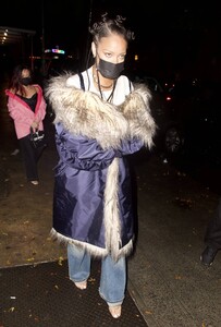 Rihanna---Seen-at-Carbone-Restaurant-in-NYC-23.jpg