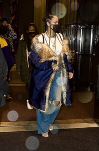 Rihanna---Seen-at-Carbone-Restaurant-in-NYC-29.jpg