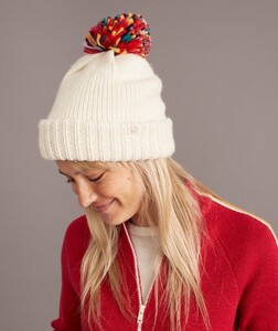 San_Moritz_Pom_Beanie_Cream38865-Final-Web.thumb.jpg.83e59ce658b9b1e6853053cb835cad71.jpg