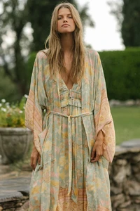 Spell-Butterfly-Maxi-Robe-Botanical-2J9A25971_2000x2000.jpg