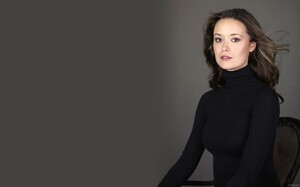 Summer-Glau-38.jpg