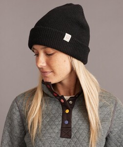 Tahoe_Beanie_Black39012-Final_Web.thumb.jpg.fdf99cd542c1707c3b9bb49ad86c5699.jpg