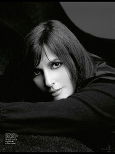 VV_Lagerfeld_Vogue_Germany_July_2013_01.thumb.jpeg.7b3f1eceb08fff852205b9e9fedeef7d.jpeg