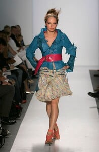 Venexiana-SS2006-14.jpg