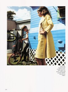 Vogue-Spain-April-2012-cameron-russell-006.thumb.jpg.301dbb3c96afaedb0e15f31665faa916.jpg