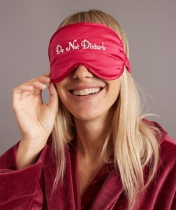 Washable_Silk_Sleep_Mask_Pink_Do_Not_Disturb37817-Final-Web.thumb.jpg.1b741b520828da42adb106e575af8293.jpg